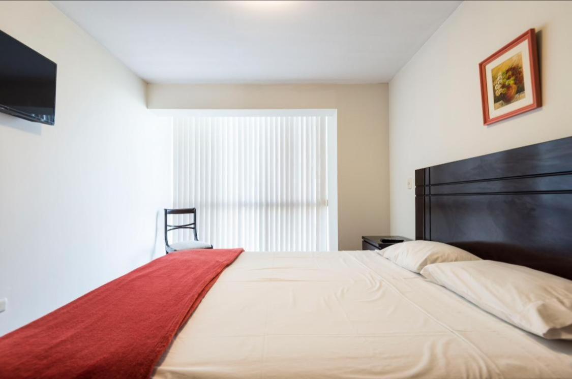 New Apartment In Miraflores! Larcomar Area! Lima Exterior photo